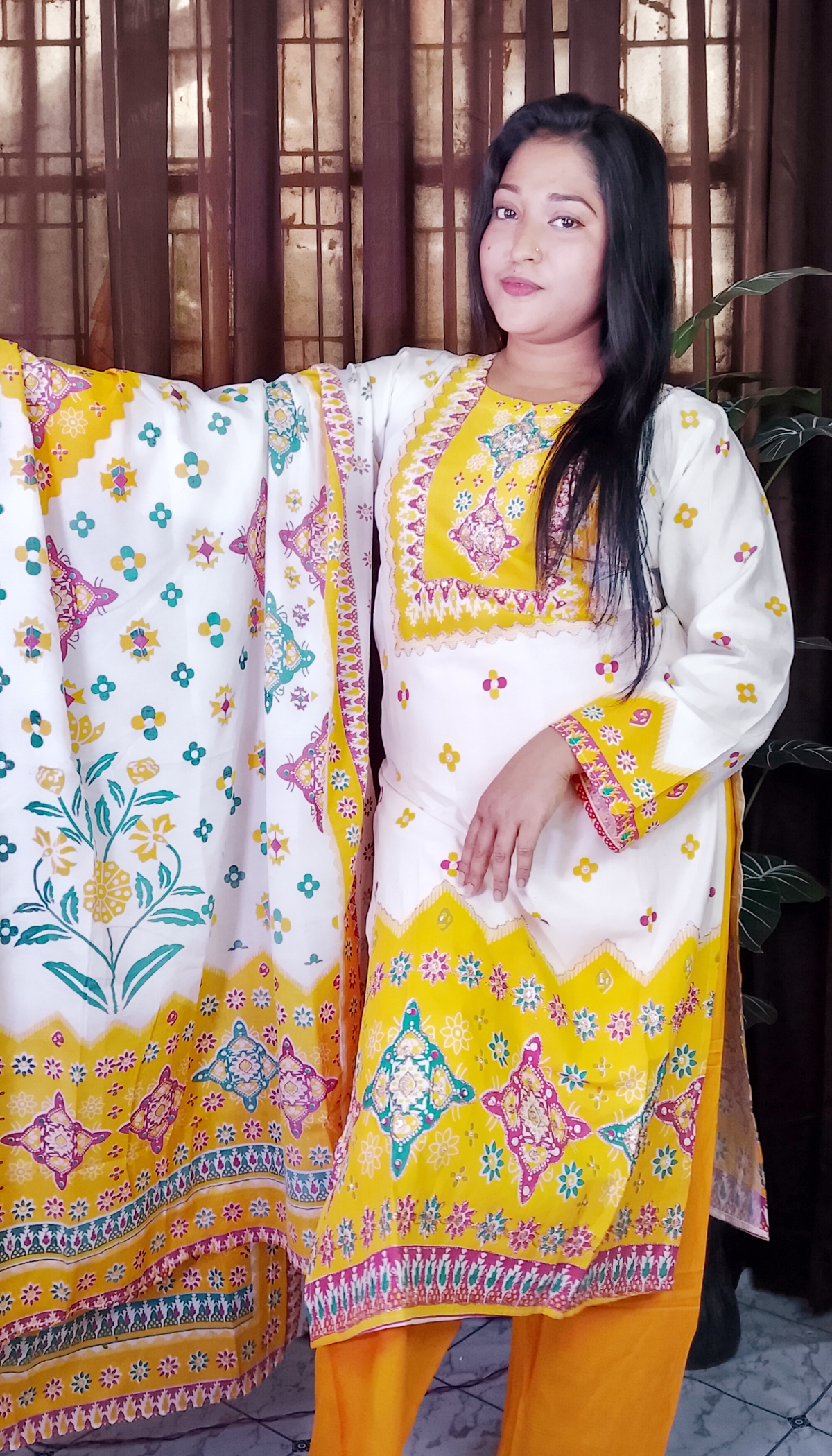 স্টাইলিশ পিউর সুতি থ্রি পিস